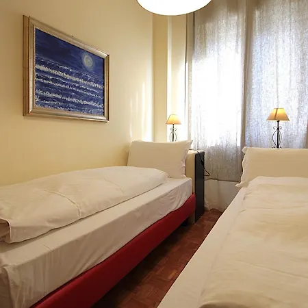 Provenzale Apartment, Di Garda, Jacuzzi Apartment
