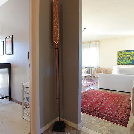Provenzale Apartment, Di Garda, Jacuzzi * Desenzano del Garda